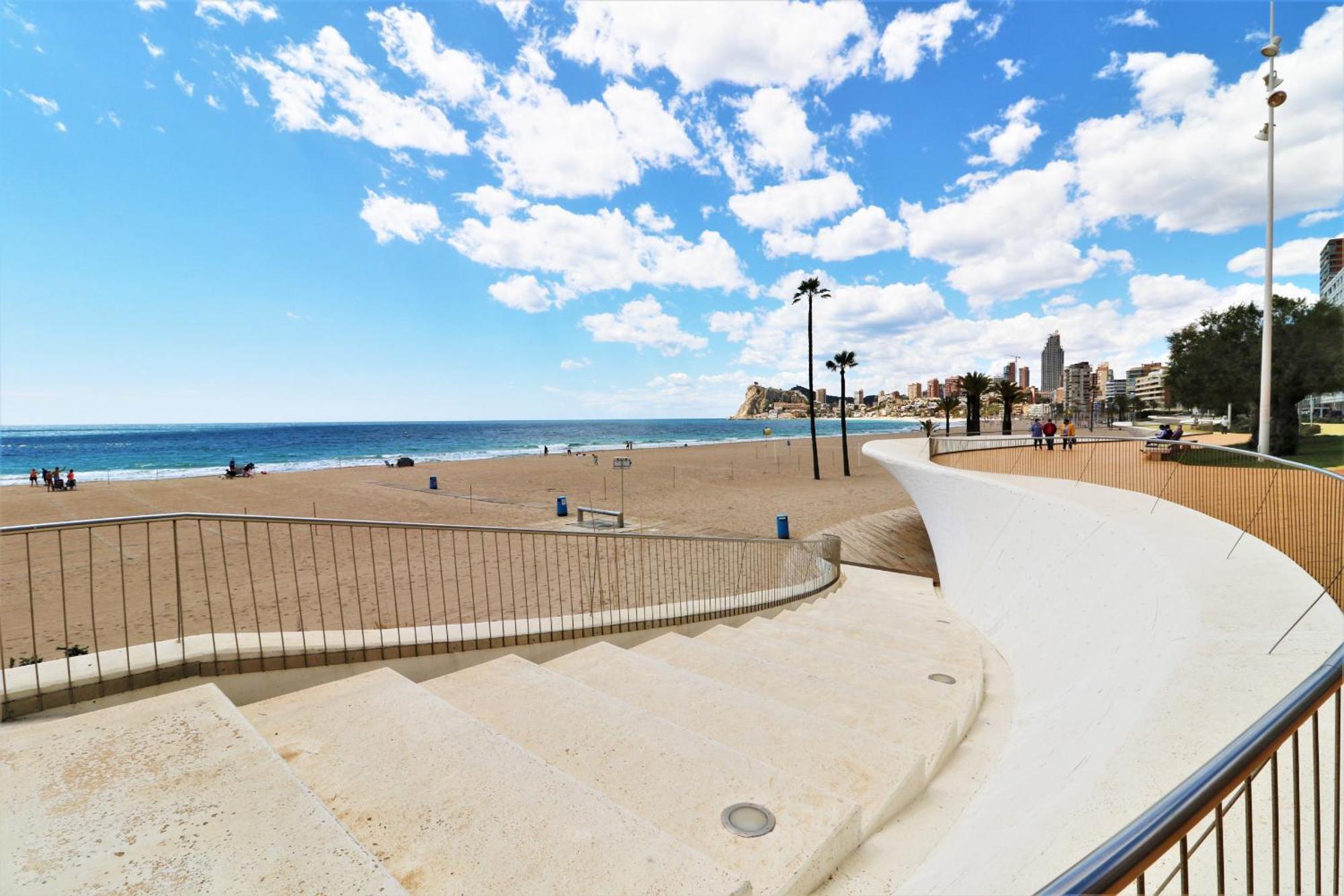 Sunset Waves Siesta Apartment Benidorm Exterior photo